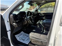 Vehicle Thumb #21