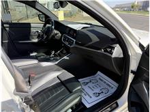 Vehicle Thumb #13