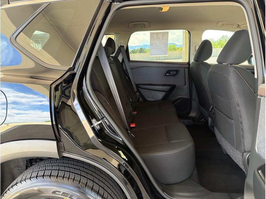 2023 Nissan Rogue S - Photo 13