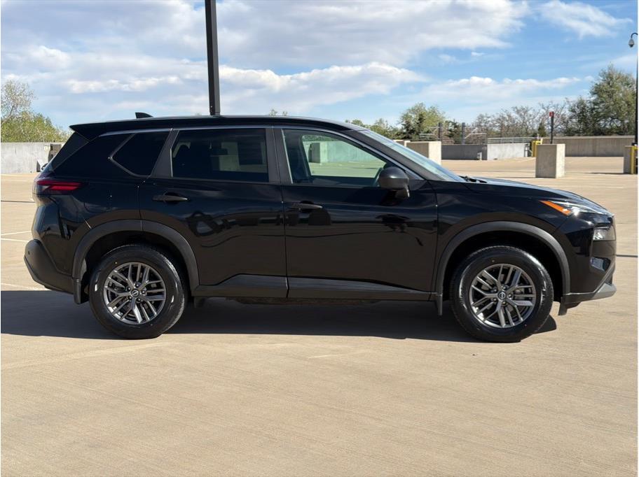 2023 Nissan Rogue S - Photo 9