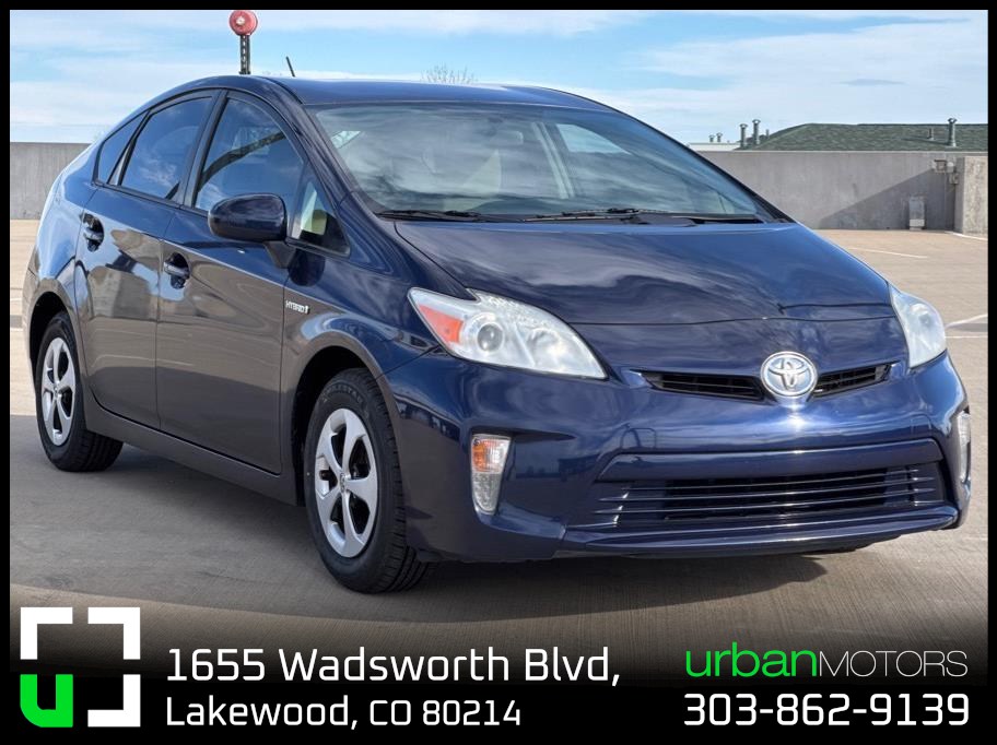 2012 Toyota Prius Three's photo
