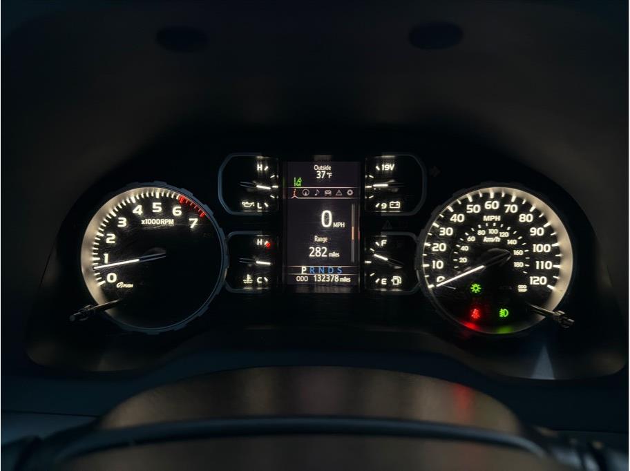2019 Toyota Tundra SR5 - Photo 17