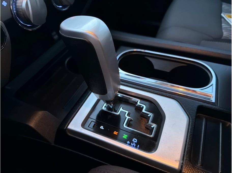 2019 Toyota Tundra SR5 - Photo 25