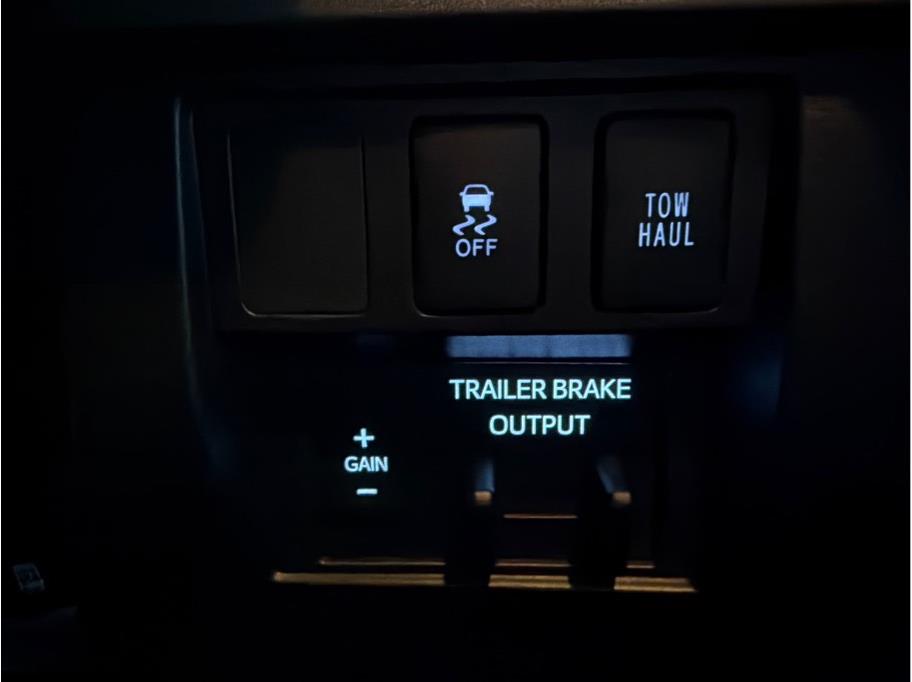 2019 Toyota Tundra SR5 - Photo 27