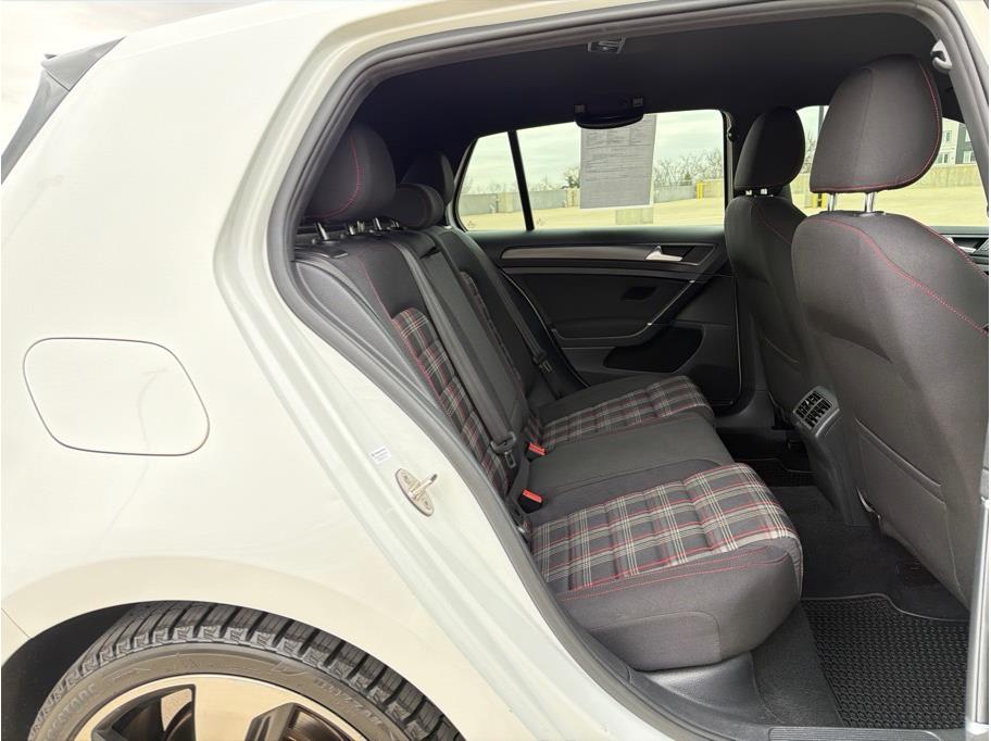 2021 Volkswagen Golf GTI S - Photo 12