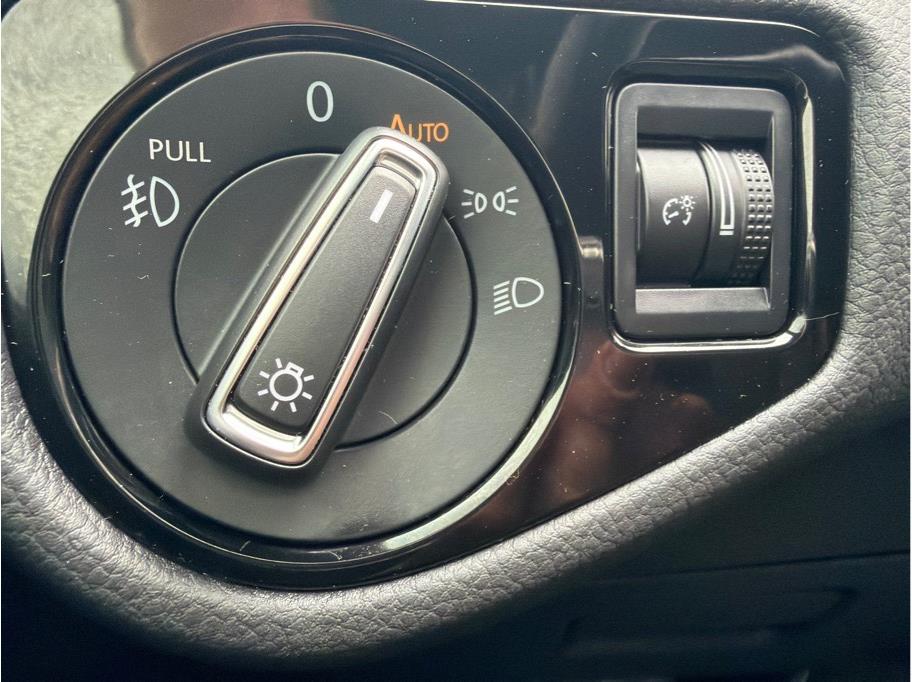 2021 Volkswagen Golf GTI S - Photo 23