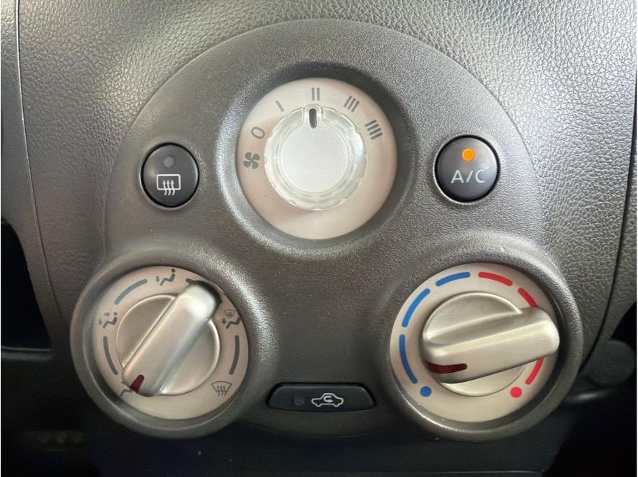 2013 Nissan cube S - Photo 21