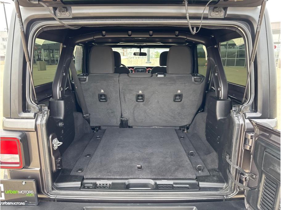 2021 Jeep Wrangler Unlimited Rubicon - Photo 12