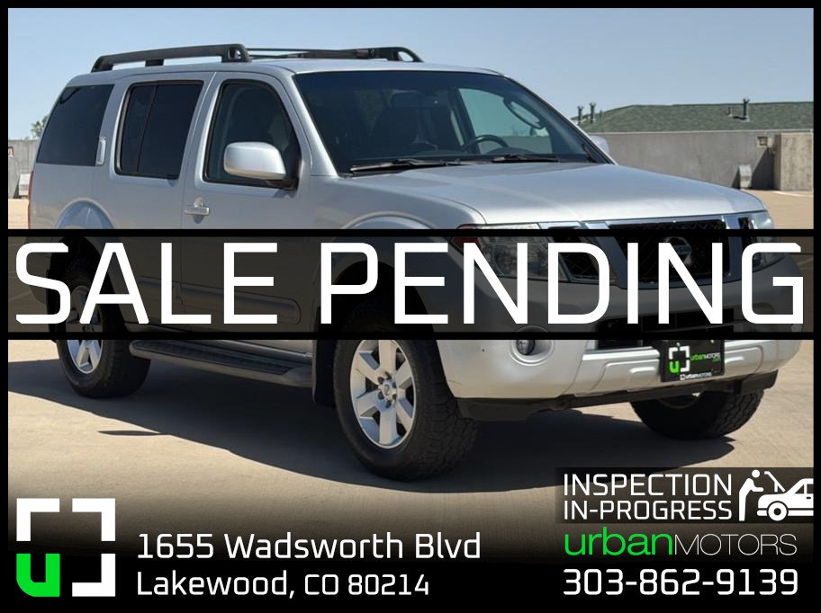 2012 Nissan Pathfinder SV 4x4's photo