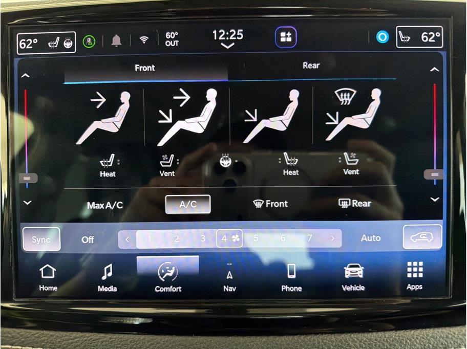 2023 Chrysler Pacifica Limited - Photo 24