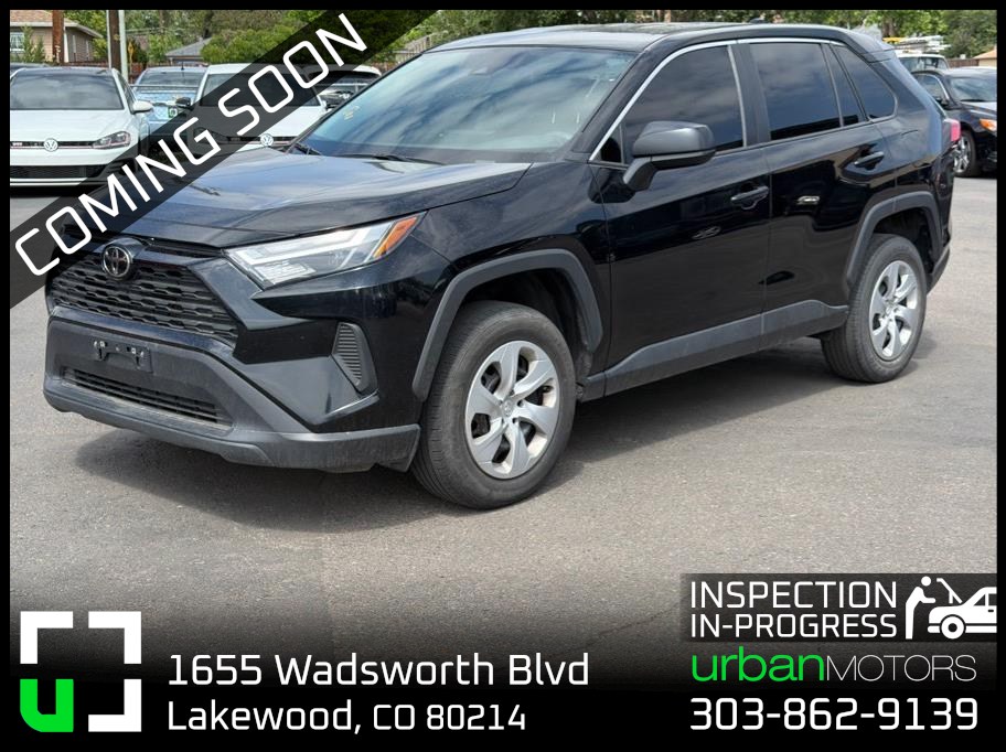 2024 Toyota RAV4 LE AWD's photo
