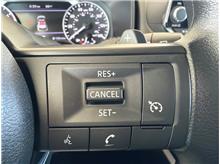 Vehicle Thumb #18