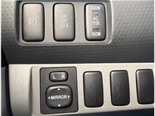 Vehicle Thumb #22
