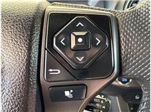 Vehicle Thumb #18