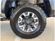 Vehicle Thumb #28
