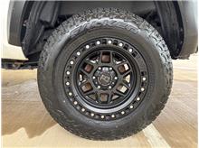 Vehicle Thumb #24
