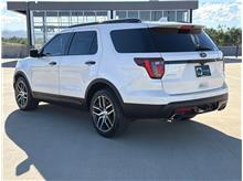Vehicle Thumb #6