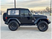 Vehicle Thumb #9