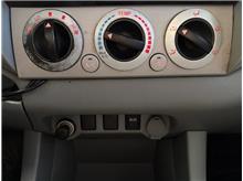 Vehicle Thumb #18