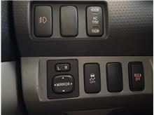 Vehicle Thumb #21