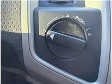 Vehicle Thumb #22