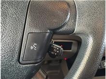 Vehicle Thumb #18