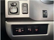 Vehicle Thumb #25