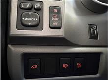 Vehicle Thumb #28
