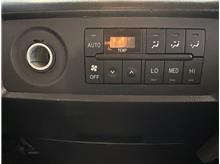 Vehicle Thumb #31