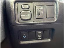 Vehicle Thumb #26