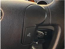 Vehicle Thumb #18