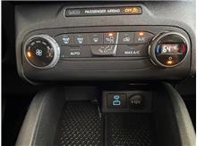 Vehicle Thumb #25
