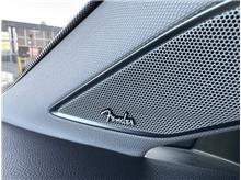 Vehicle Thumb #26