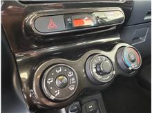 Vehicle Thumb #18