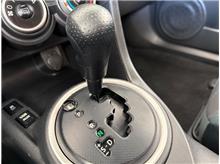 Vehicle Thumb #19