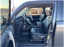 Vehicle Thumb #13