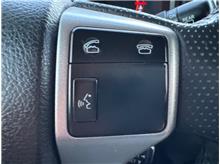 Vehicle Thumb #16