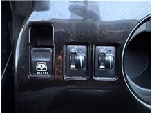 Vehicle Thumb #21