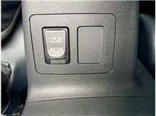 Vehicle Thumb #21