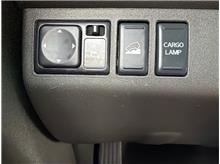 Vehicle Thumb #21