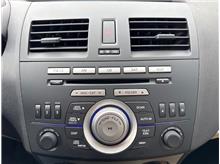 Vehicle Thumb #20