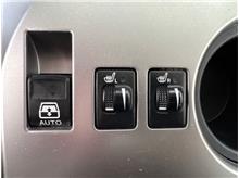 Vehicle Thumb #23