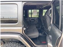 Vehicle Thumb #11