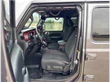 Vehicle Thumb #14