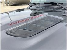 Vehicle Thumb #30