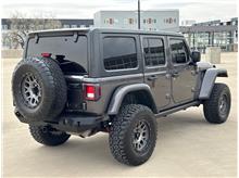 Vehicle Thumb #8