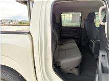 Vehicle Thumb #13