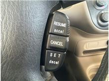 Vehicle Thumb #16