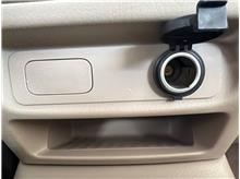 Vehicle Thumb #18