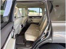 Vehicle Thumb #11